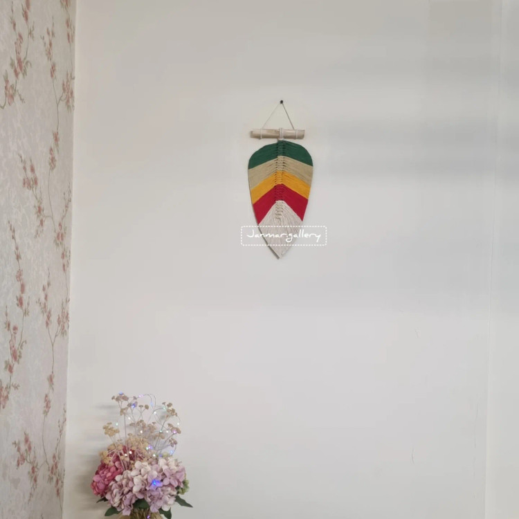 دیوارکوب مکرومه