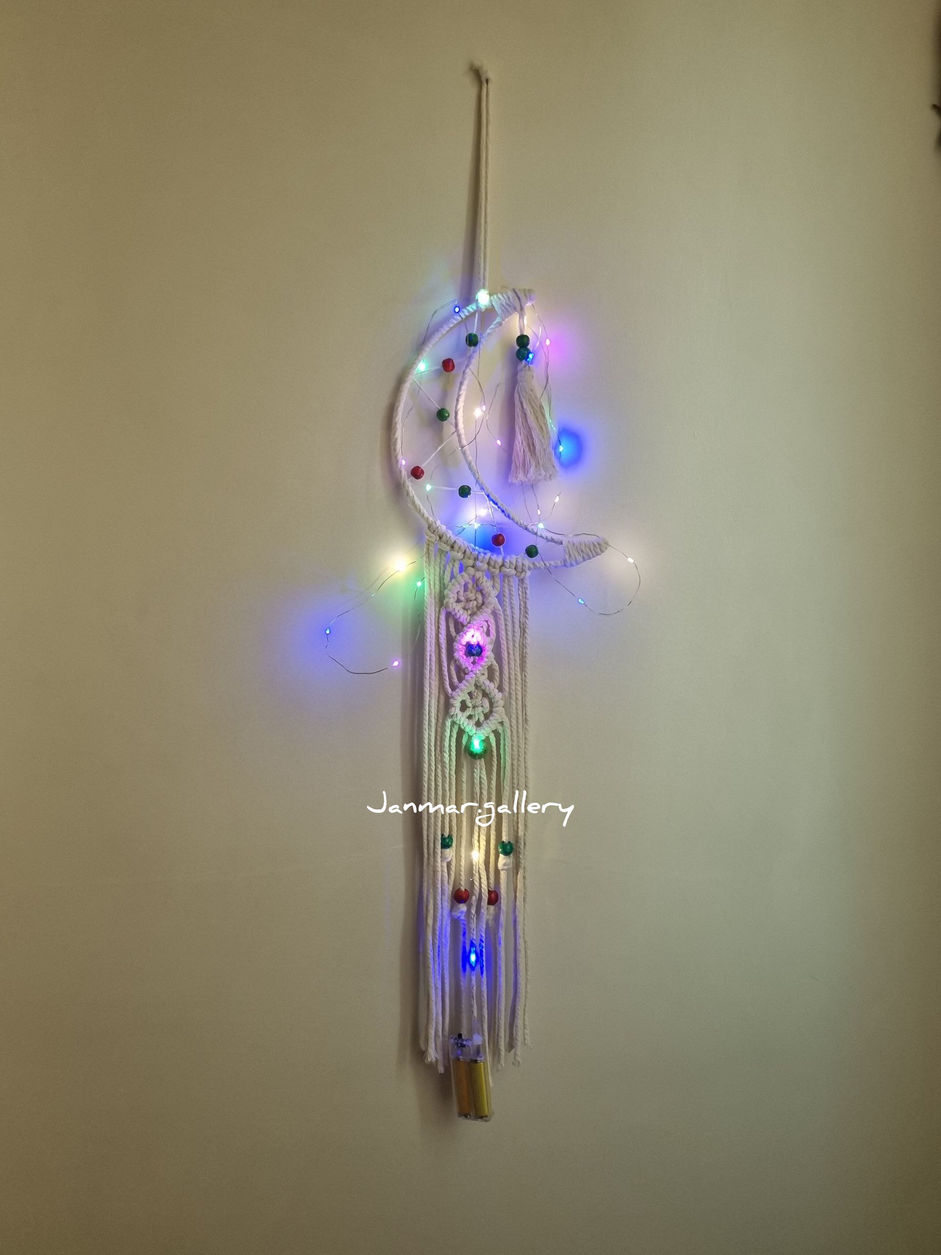 دیوارکوب مکرومه