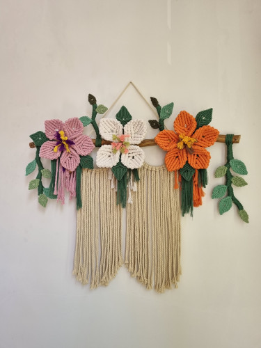 دیوارکوب مکرومه