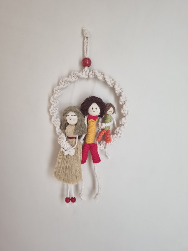 آویز دیوار مکرومه