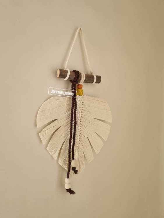 دیوارکوب برگ مکرومه